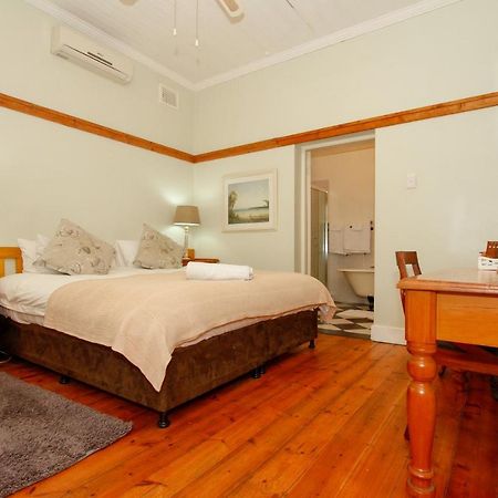 Coweys Corner Bed and Breakfast Durban Buitenkant foto