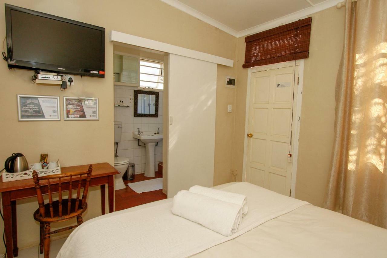Coweys Corner Bed and Breakfast Durban Buitenkant foto
