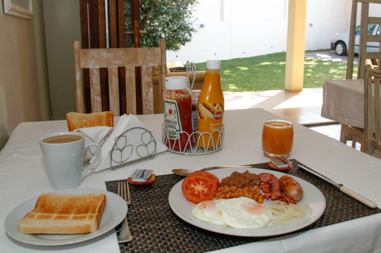 Coweys Corner Bed and Breakfast Durban Buitenkant foto