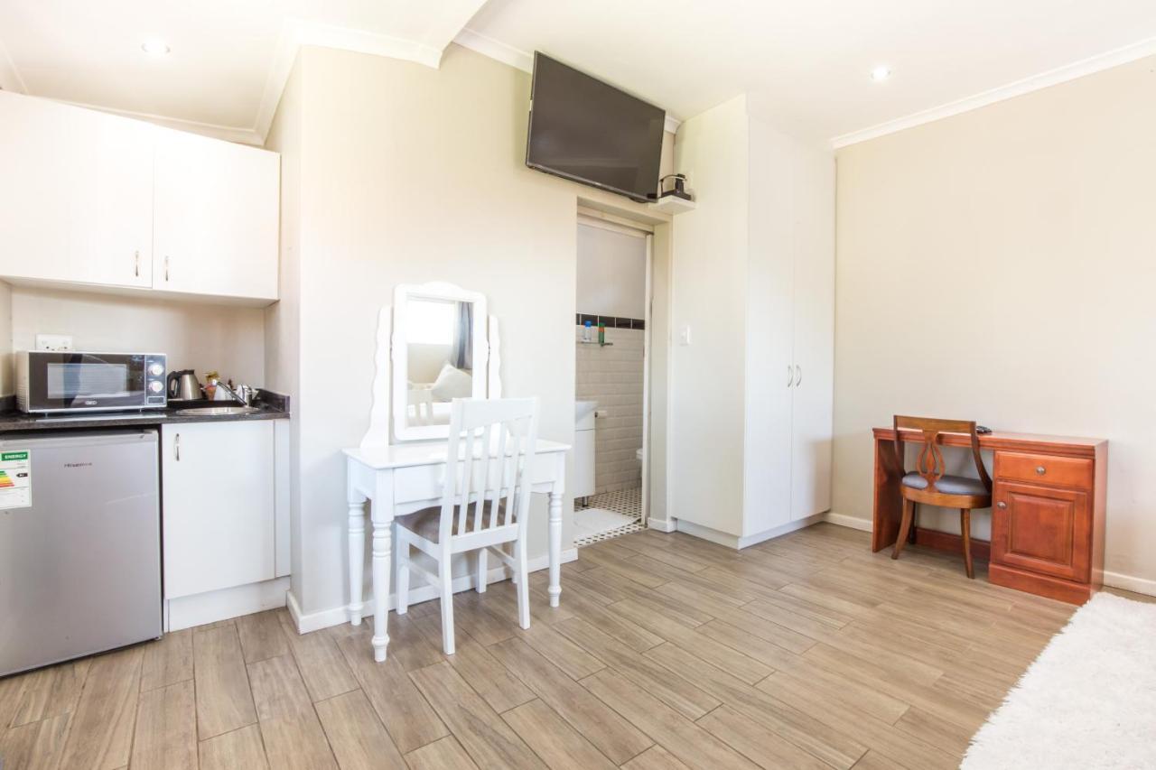 Coweys Corner Bed and Breakfast Durban Buitenkant foto